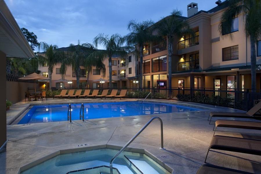 Courtyard By Marriott Daytona Beach Speedway/Airport Exterior photo