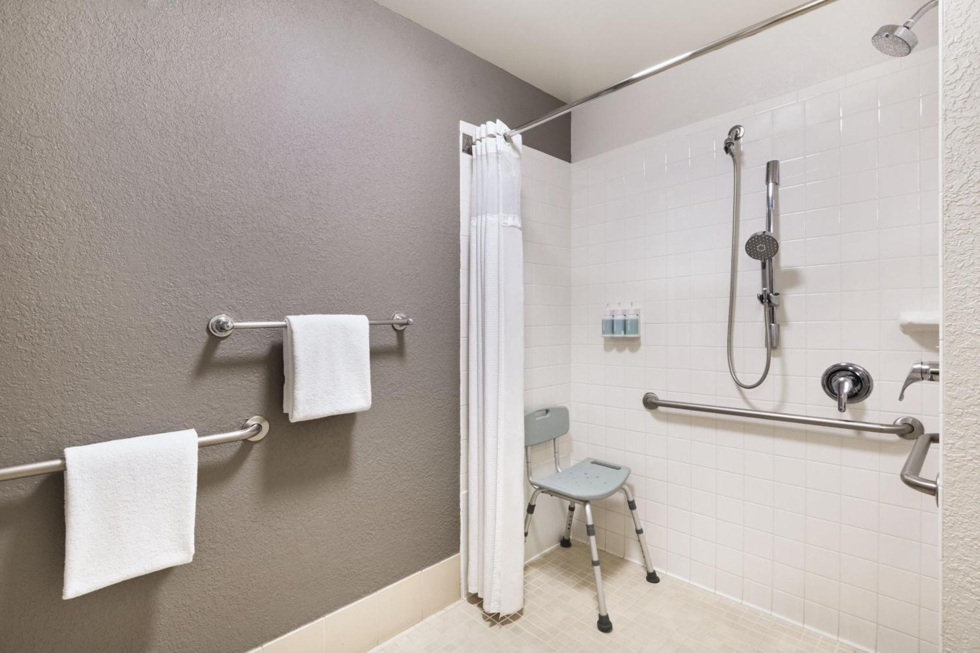 Courtyard By Marriott Daytona Beach Speedway/Airport Exterior photo